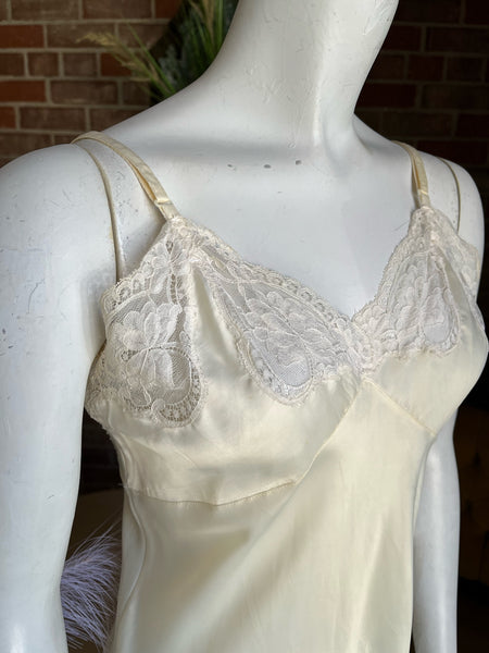 1970s Christian Dior I magin Nude Slip