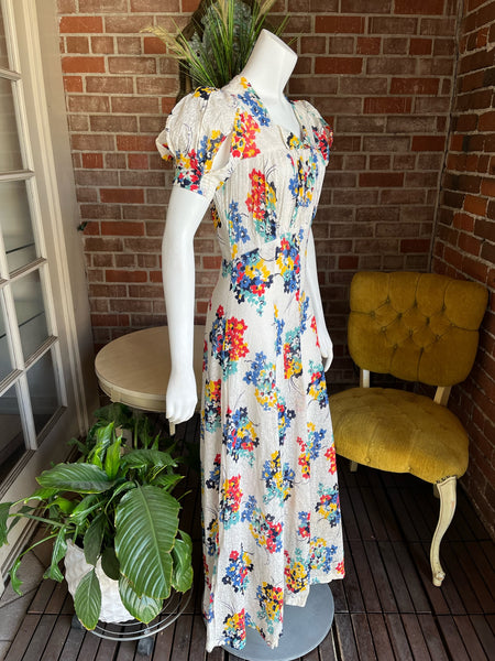 1930s Floral Print Gauze Puff Sleeve Dress