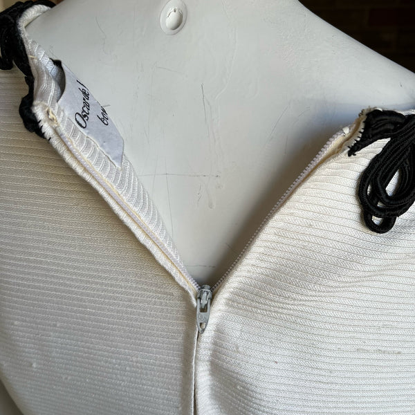 1960s White Oscar de La Renta Dress