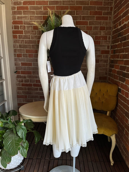 1950s Crystal Pleat Petticoat