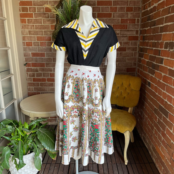 1950s Gold Painted Basket Novelty Print Skirt