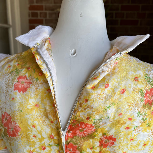 1970s Yellow Floral Lace Collar Dress