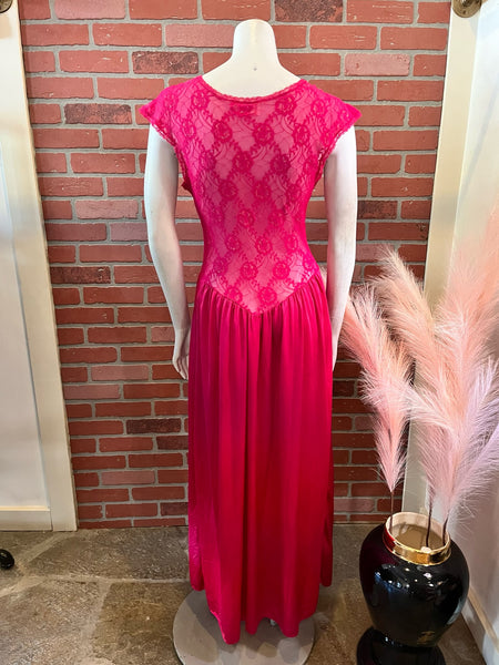 1980s Shocking Pink Lace Nightgown