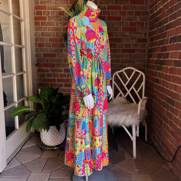 1970s Psychedelic Morocco Nylon Lounge Dress