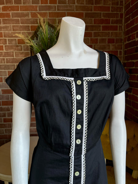 1950s Black Gingham Trim Dress