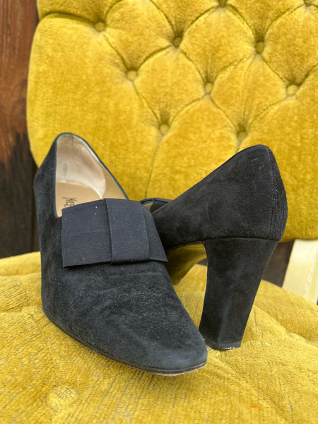 1990s Yves Saint Laurent Black Suede Pumps