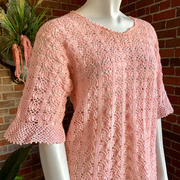 1960s Light Pink Crochet Top