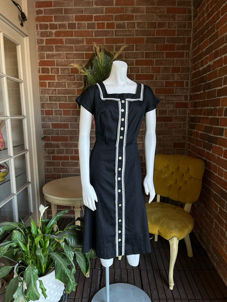 1950s Black Gingham Trim Dress