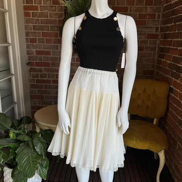 1950s Crystal Pleat Petticoat