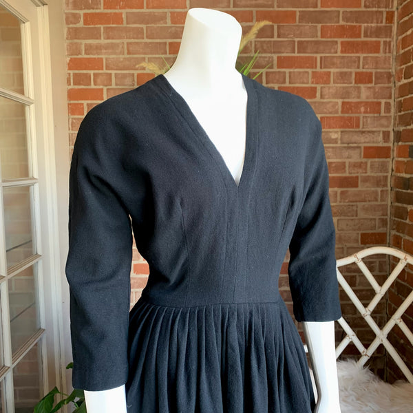 1950s Black V-Neck Wool Dress Wounded Bird