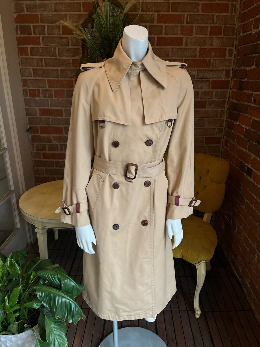 1970s Etienne Aigner Rain Trench Coat 1970s Etienne Aigner Rain Trench Coat