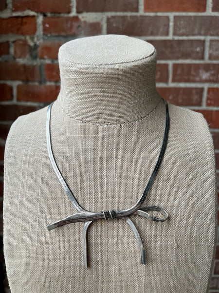 1980s Silver Bow Necklace