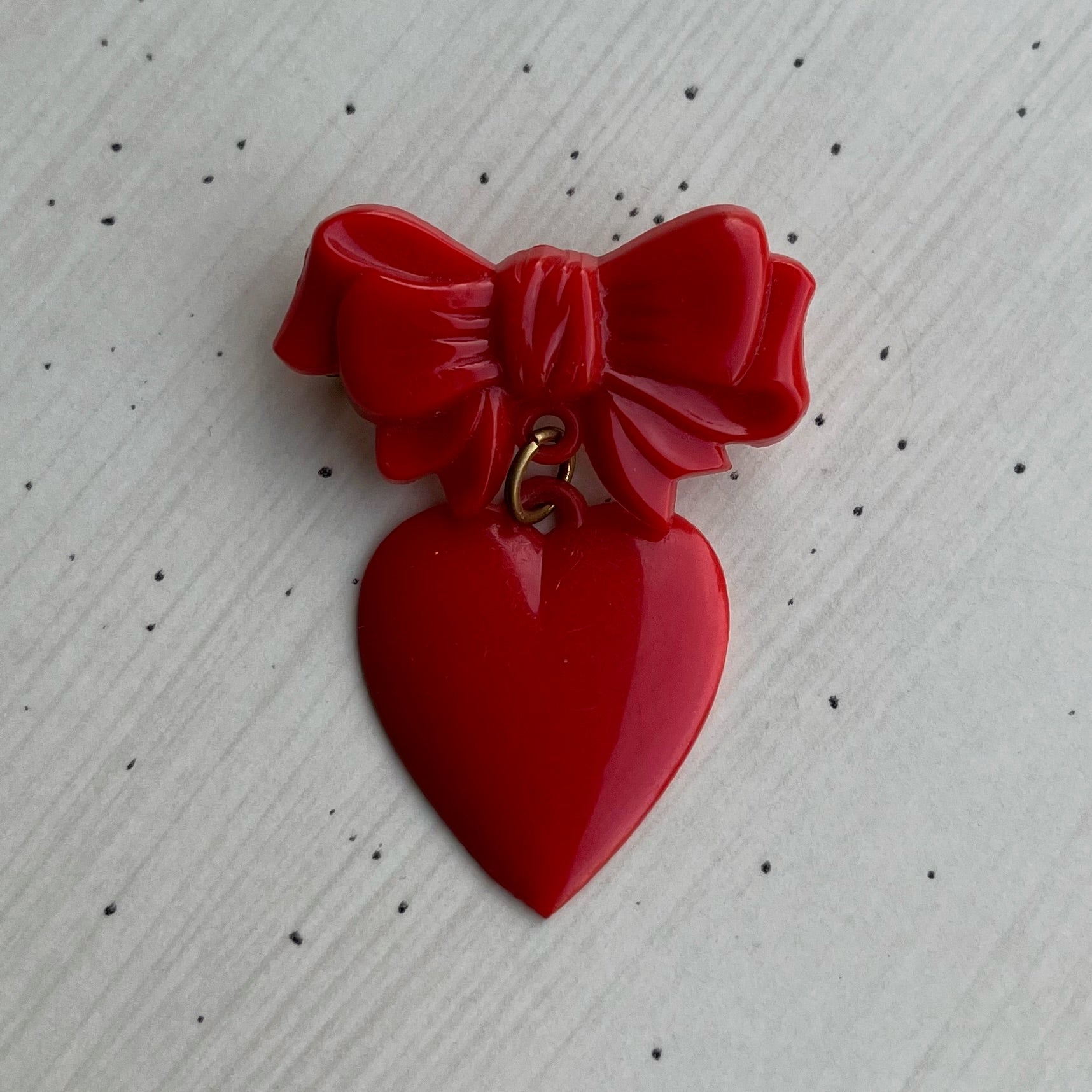 Vintage Red Bow Pin Heart