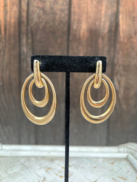 Vintage Gold Oval Hoops Earrings
