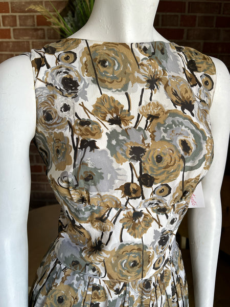1960s Fall Florals Pleats Dress