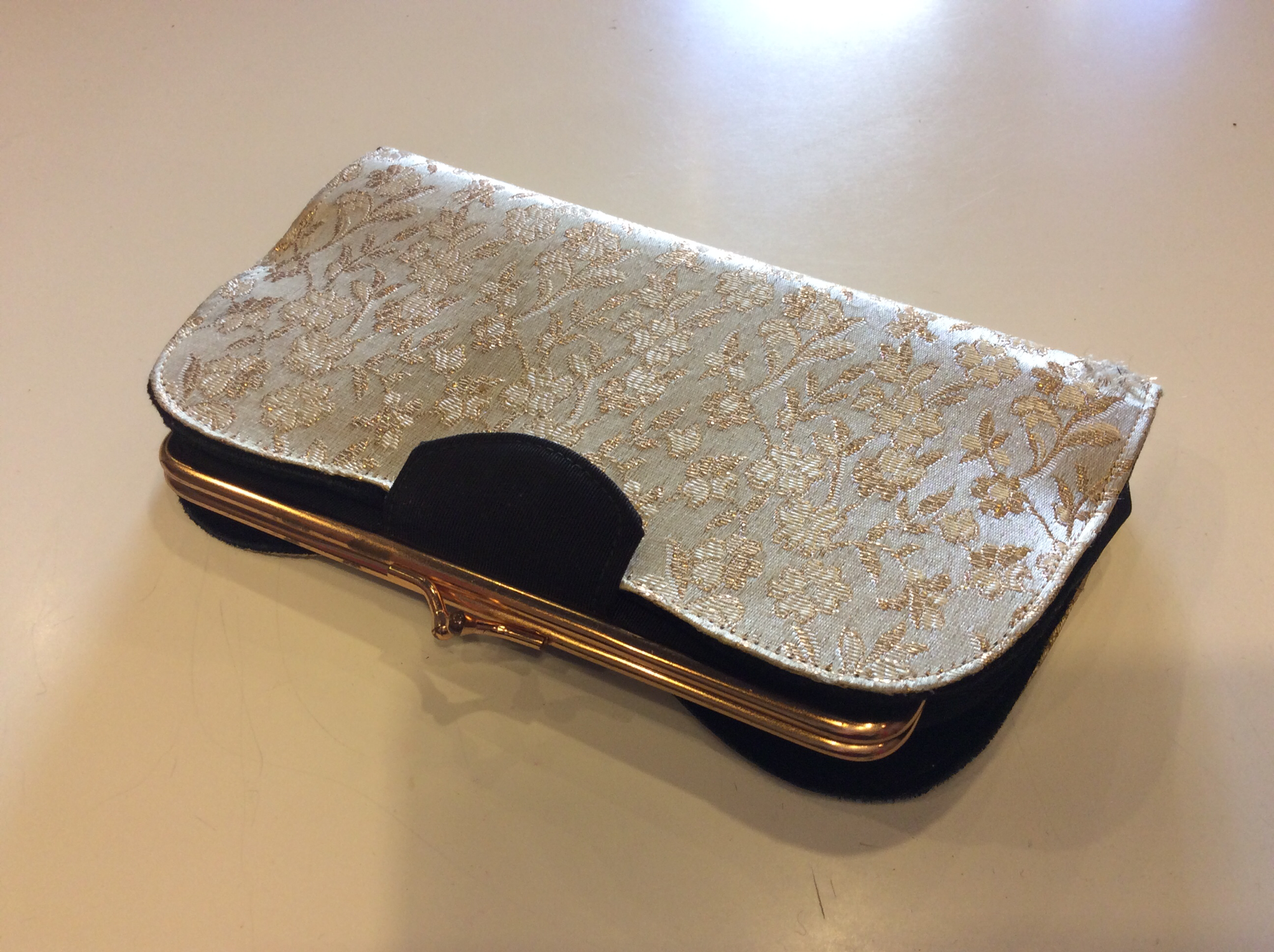 1950 gold floral cover clutch