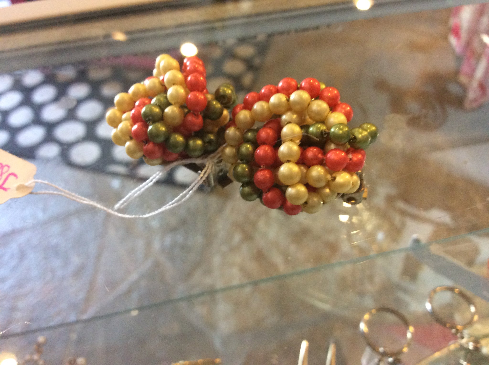 1960s Green / White / Red Bead Clip On Earrings