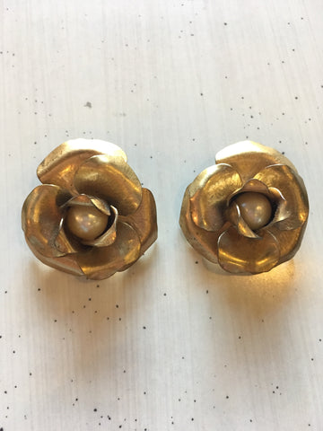 Rose Pearl Clip-Ons