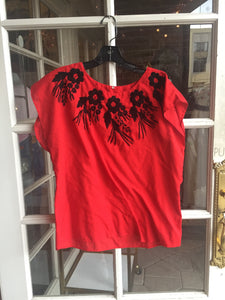 1970s Red Black Embrodiered Top