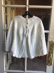 1960s handmade white knit cape