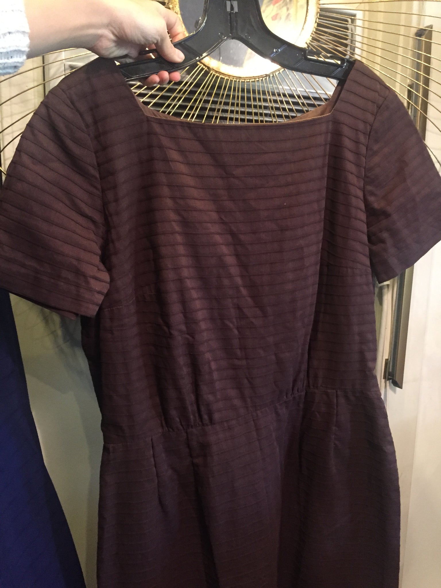 1950s brown pintucked dress plus size