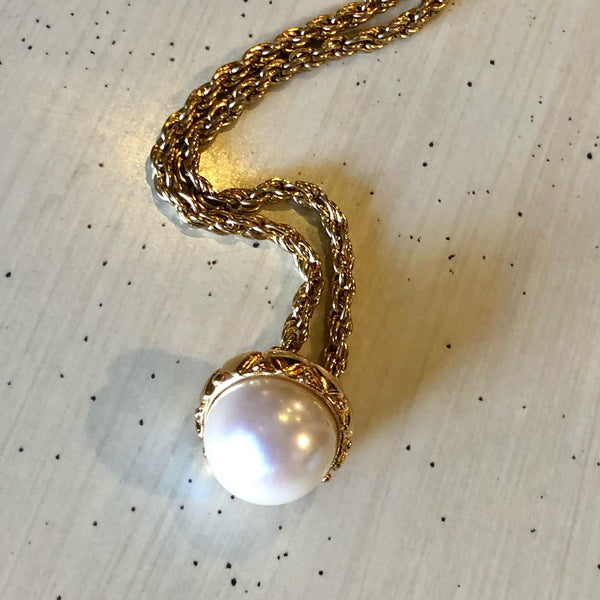 1980s Pearl Drop Gold Chain Necklace
