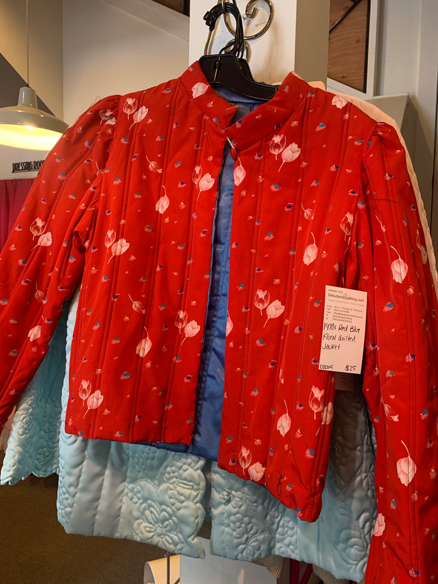 1970s Red Blue Floral Quilted Bed Jacket