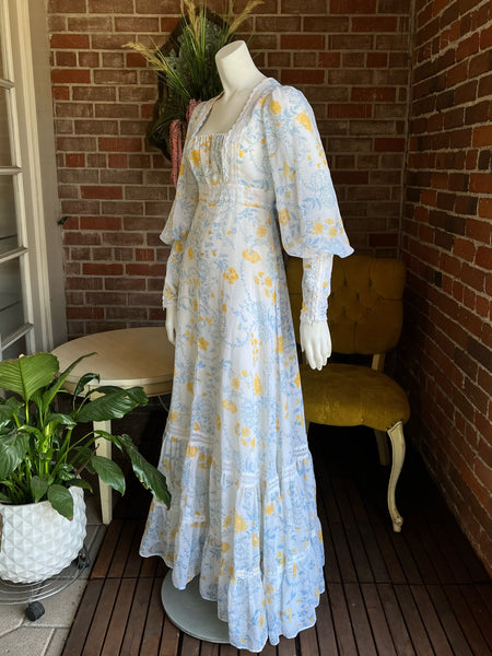 1970s Blue Floral Gunne Sax Maxi Dress