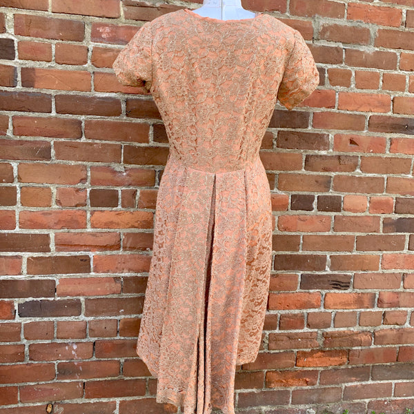 1950s Champagne and Gold Lurex Dress - Volup