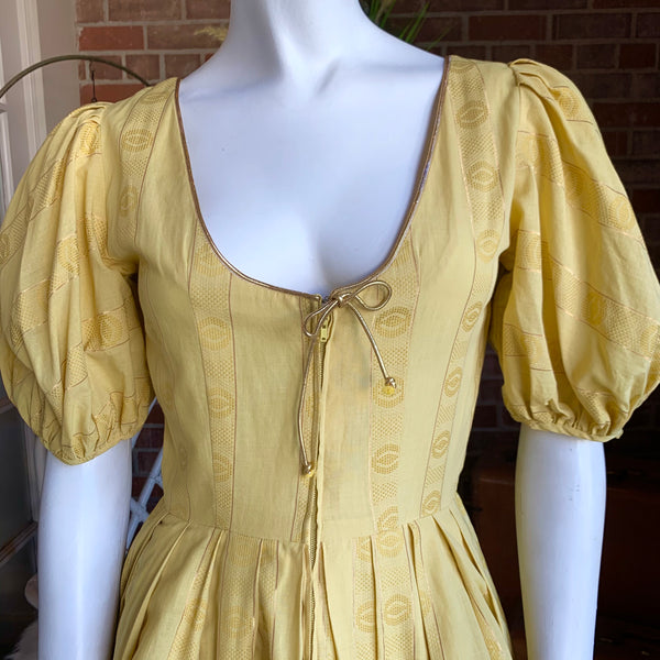 1950s Yellow and Gold Puff Sleeve dress