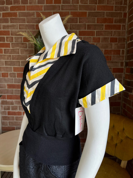 1950s Cropped Black and Yellow Top