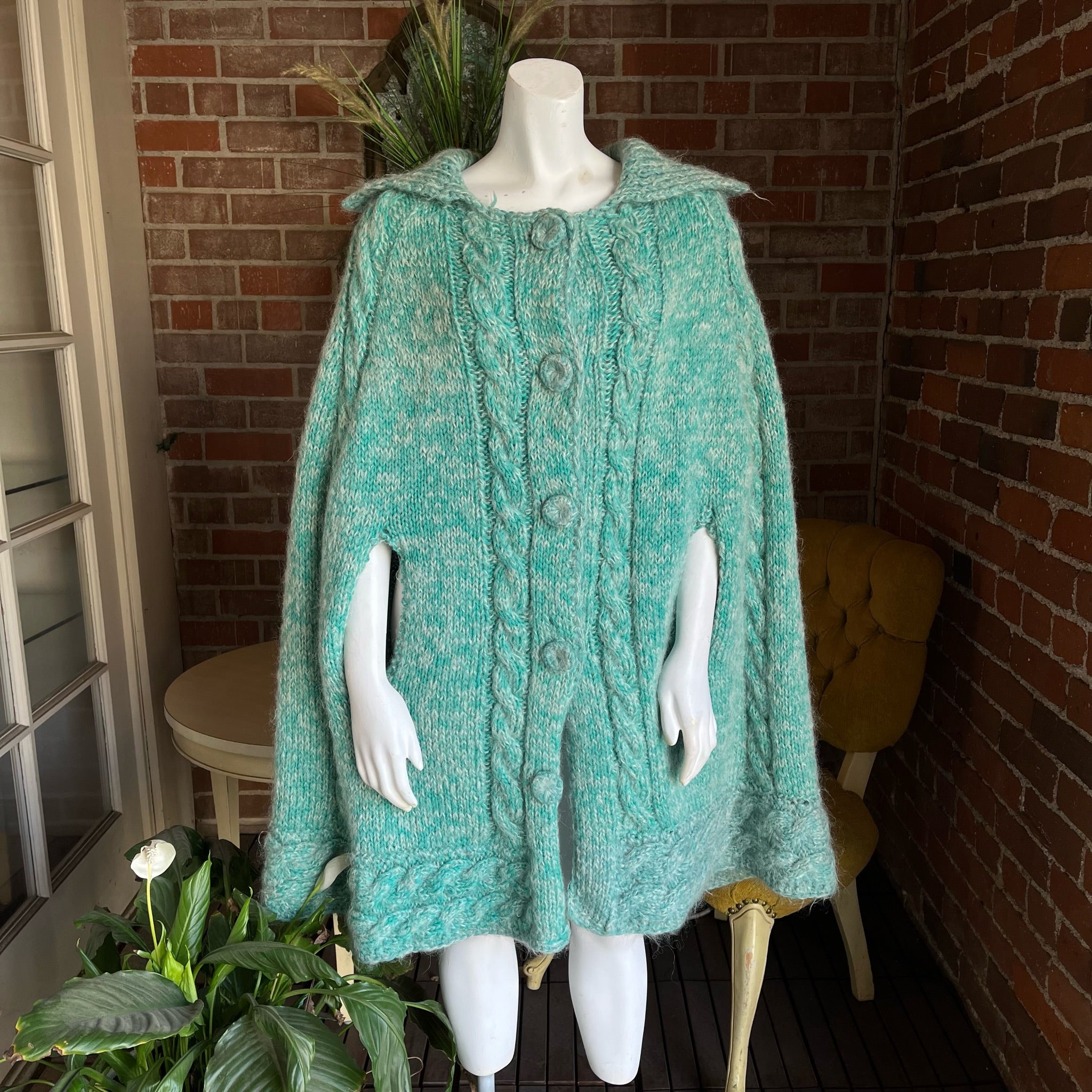 1960s Turquoise Cable Knit Cape